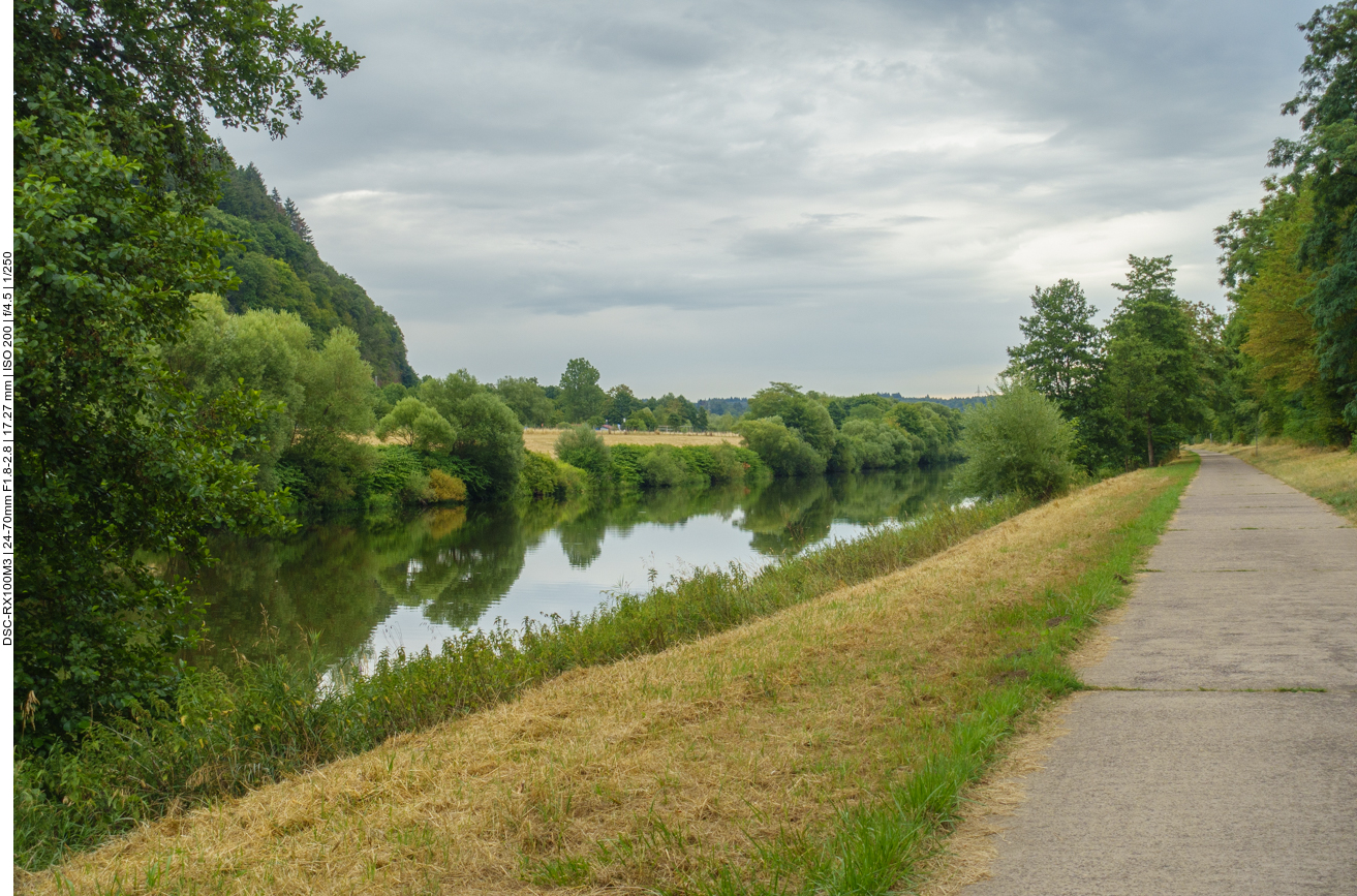 Radweg an der Saar entlang 