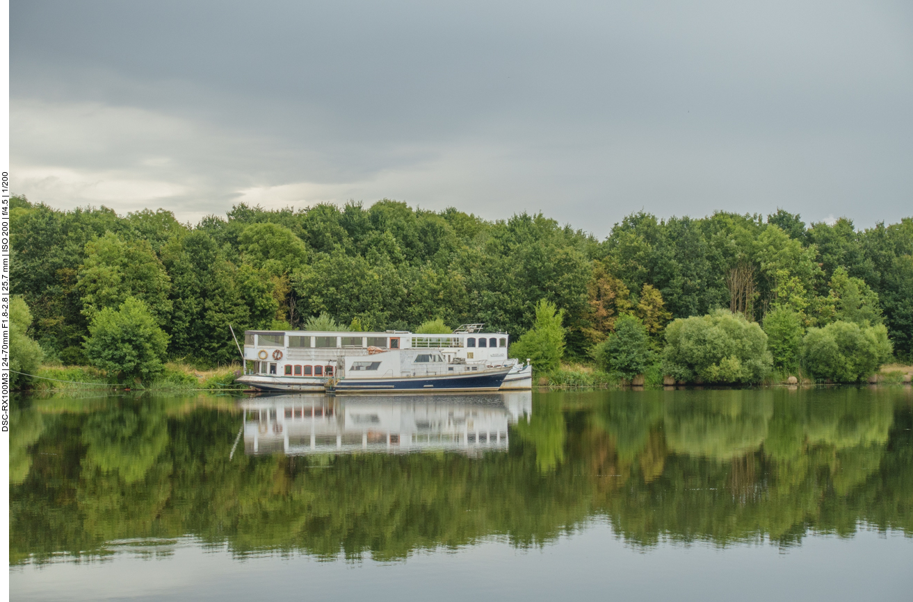 Festgemachte Schiffe 