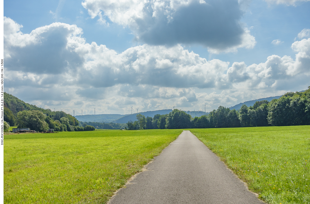 Wirtschaftswege ohne Verkehr sind angenehmer zu fahren