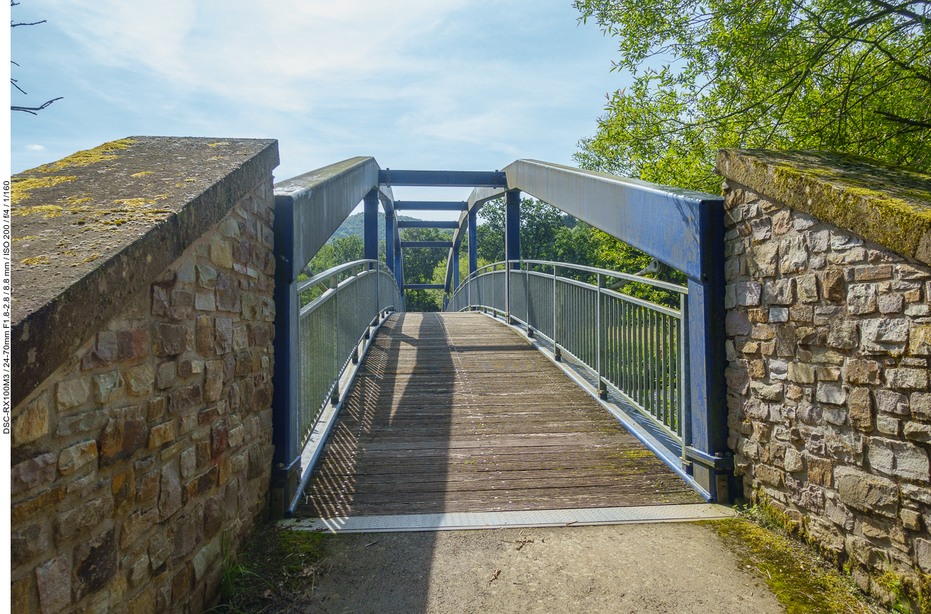 Eine weitere Br&uuml;cke &uuml;ber ...