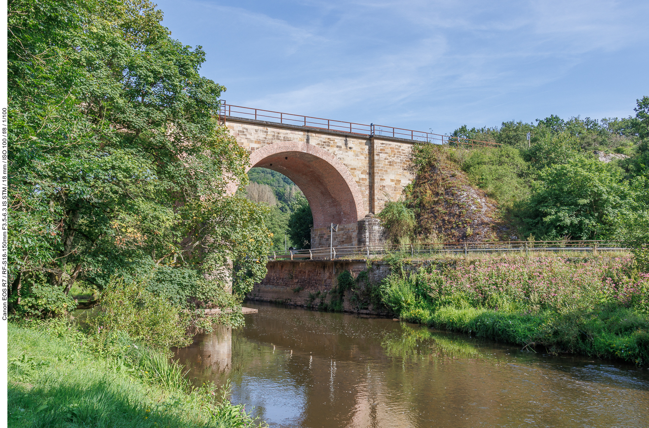 Eisenbahnbr&uuml;cke &uuml;ber die ...