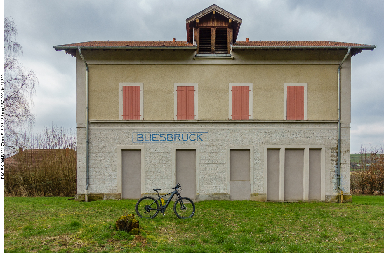 Der ehemalige Bahnhof von Bliesbruck an der Bliestalbahnstrecke