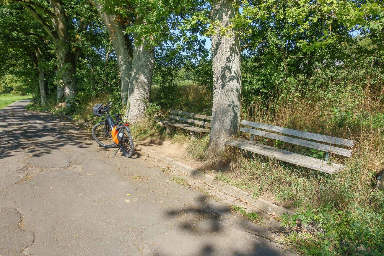 Als ich im Marienhaus-Klinikum war, bin ich öfter zu dieser Bank gelaufen, um dem KKH-Alltag zu entgehen ;-)