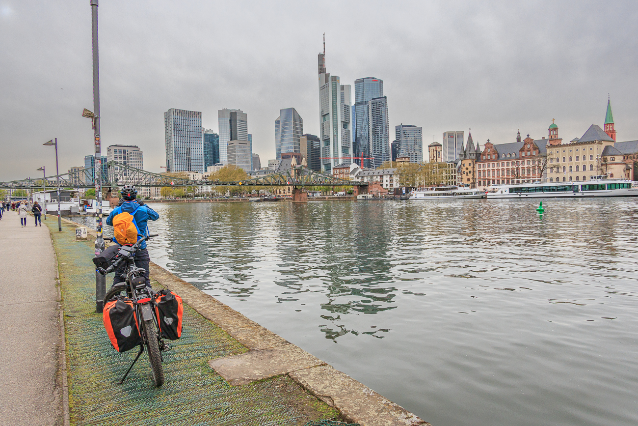 ... auf Glas und Beton