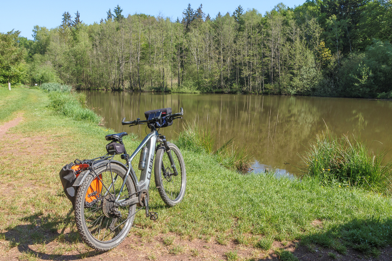 Beim Betrachten des Wassers möchte das Rad gewaschen werden ;-)